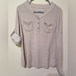 Wrangler long-sleeved collarless button-down Medium pink tan microfloral blouse